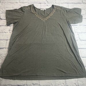 Anthropologie Rose & Olive Olive Green V-Neck Short Sleeve w/Neck Embroidery. 1X